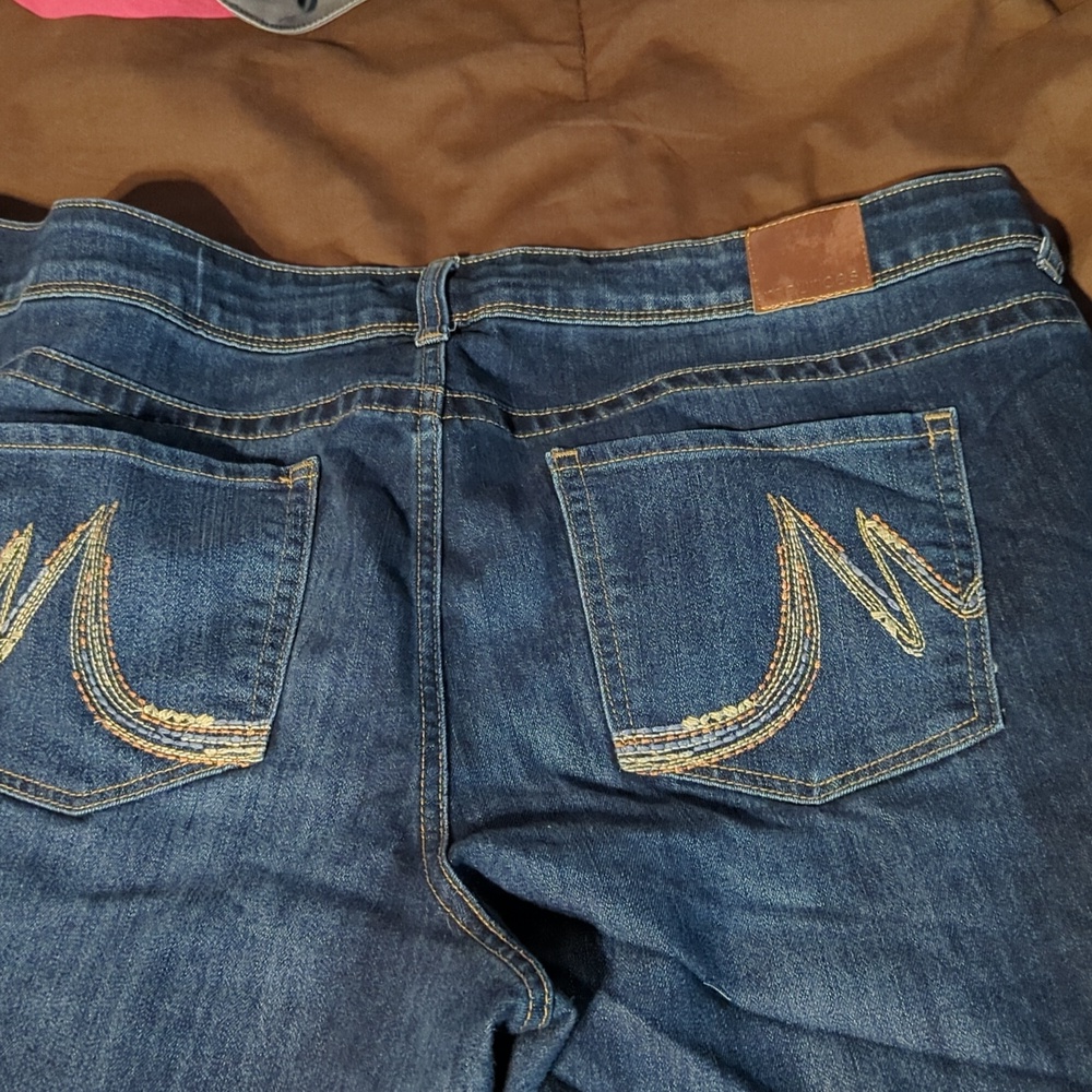Jeans - Picture 5 of 5